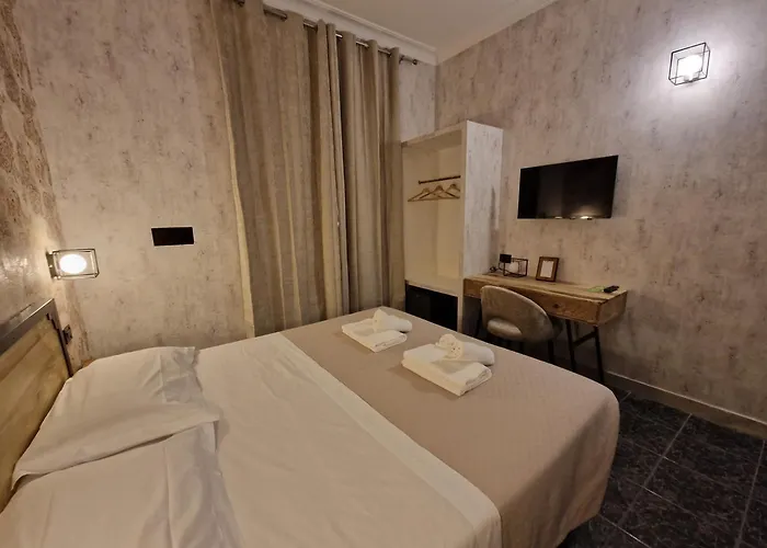 Hotel Agora